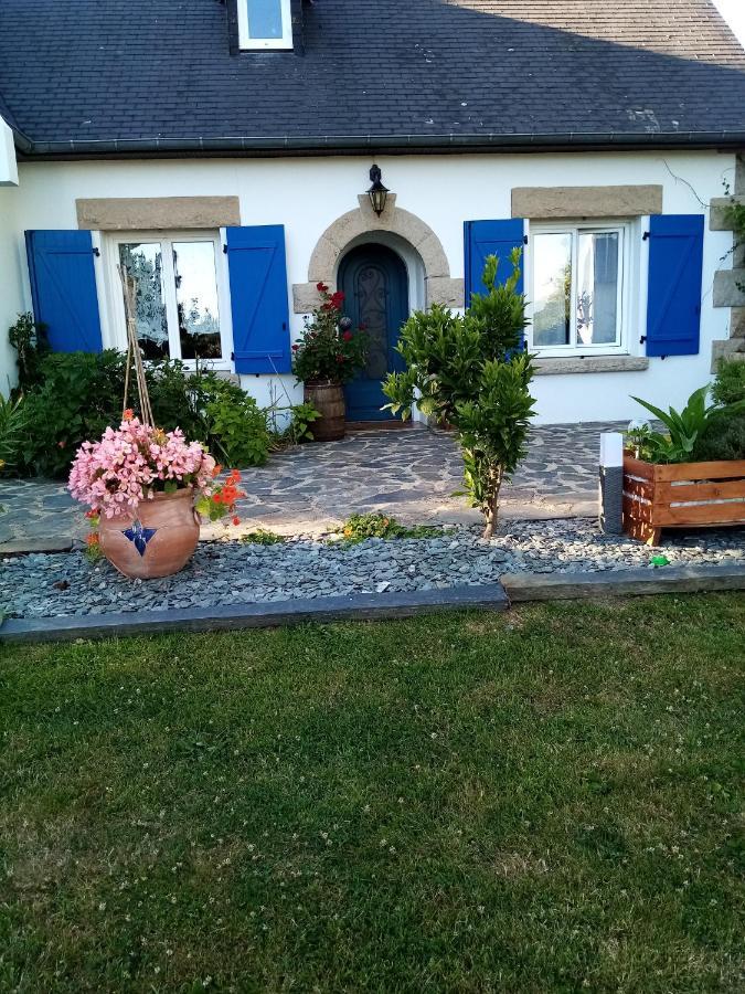 Maison Aux Volets Bleus Quévert エクステリア 写真